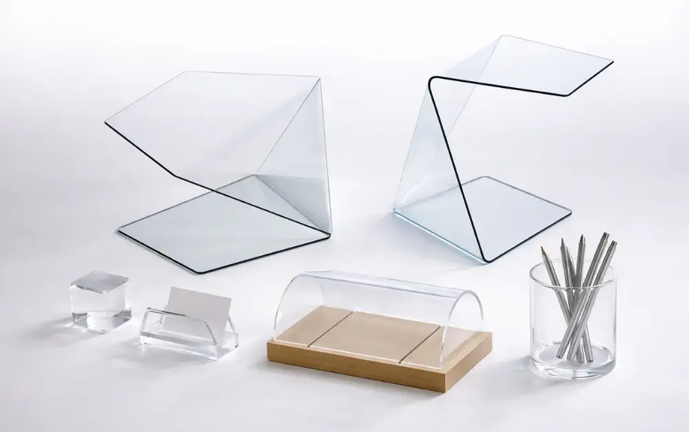 How Acrylic Bending Services Create Custom Display Solutions